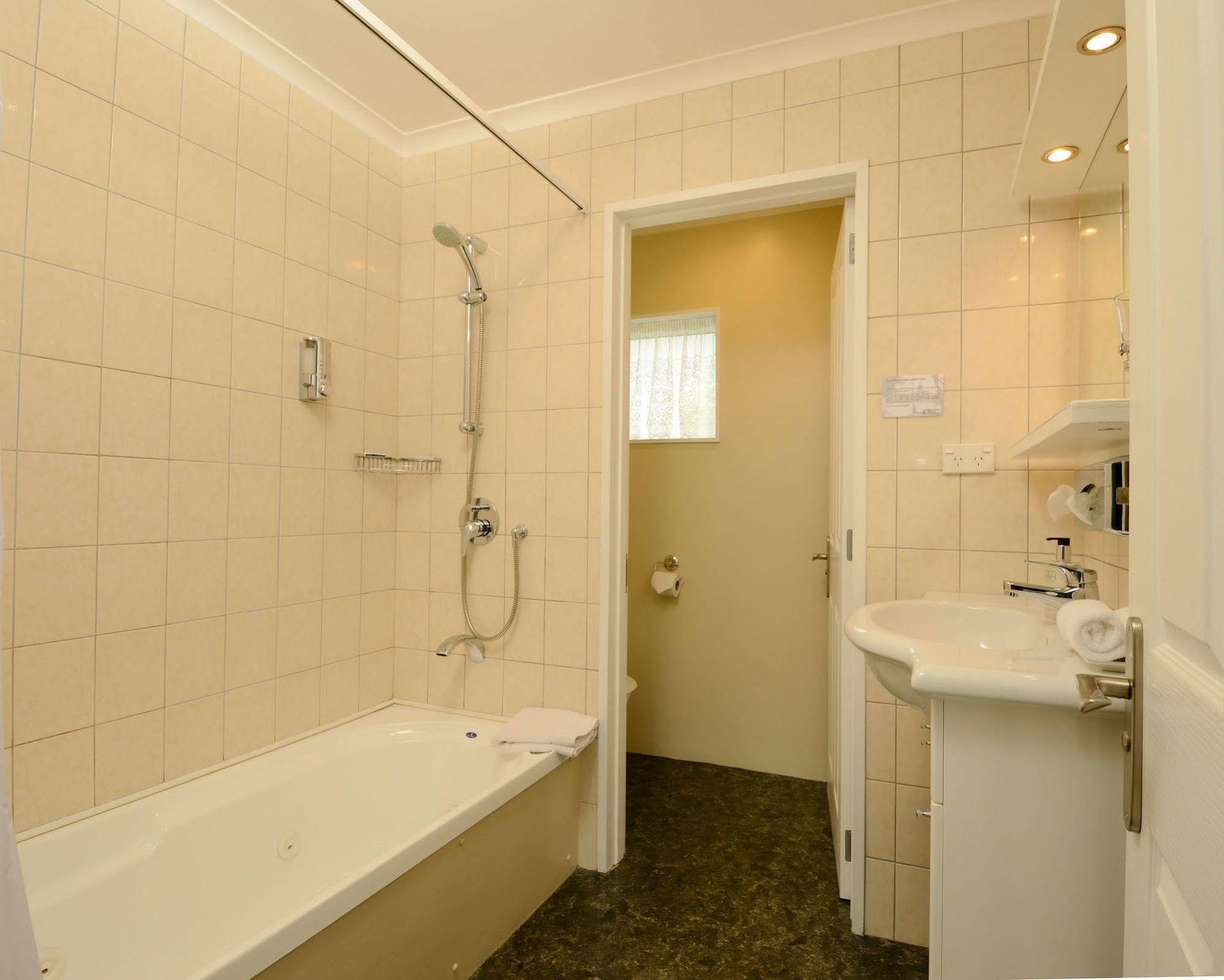 Tower Lodge Motel Invercargill Luaran gambar